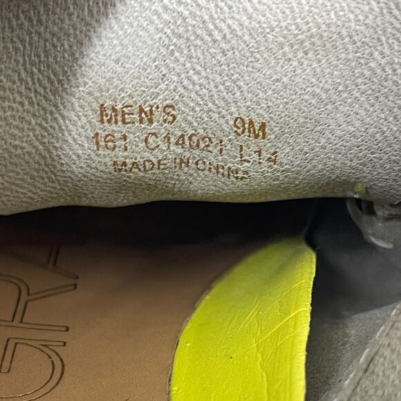 Cole Haan Suede Leather Wingtip Oxford Dress Shoes Men 9M Perforated Tan Casual - Picture 11 of 12